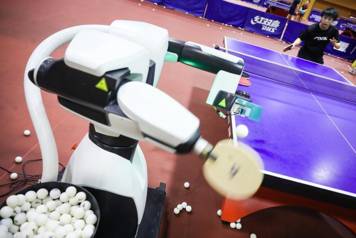 从技术到生活：中国移动灵犀智能体让日常琐事变身“轻松模式”