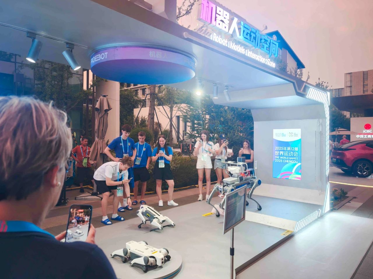 事关以旧换新官方将打击骗补套补、“先涨后补”行为